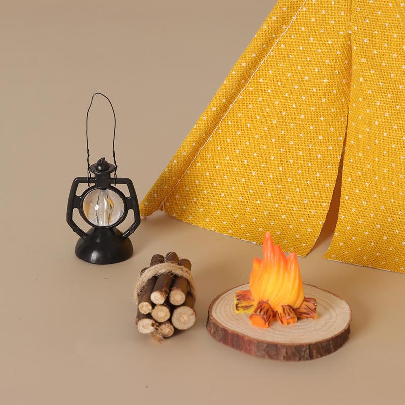 Outdoor Camping Decor - 1:12 Scale Camping Tent Model Decoration